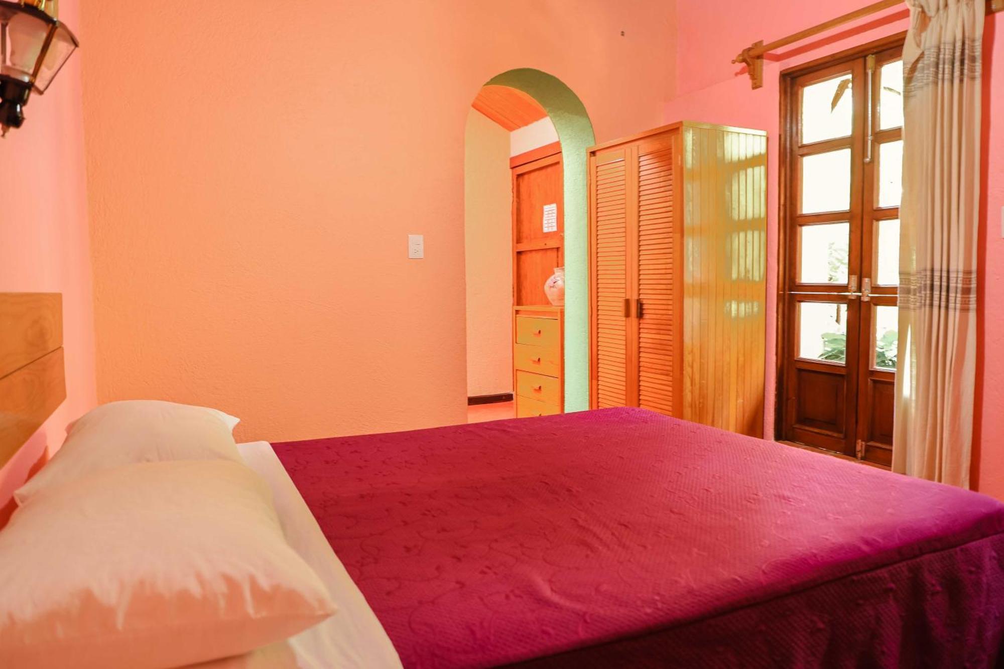 Hotel Las Golondrinas Oaxaca Экстерьер фото