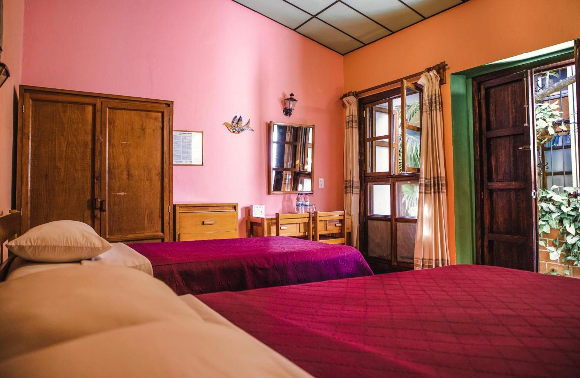 Hotel Las Golondrinas Oaxaca Экстерьер фото